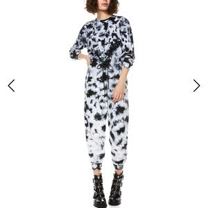 Tie-Dye Jumpsuit Alice + Olivia Nikita sweatsuit S comfy Black White sold out